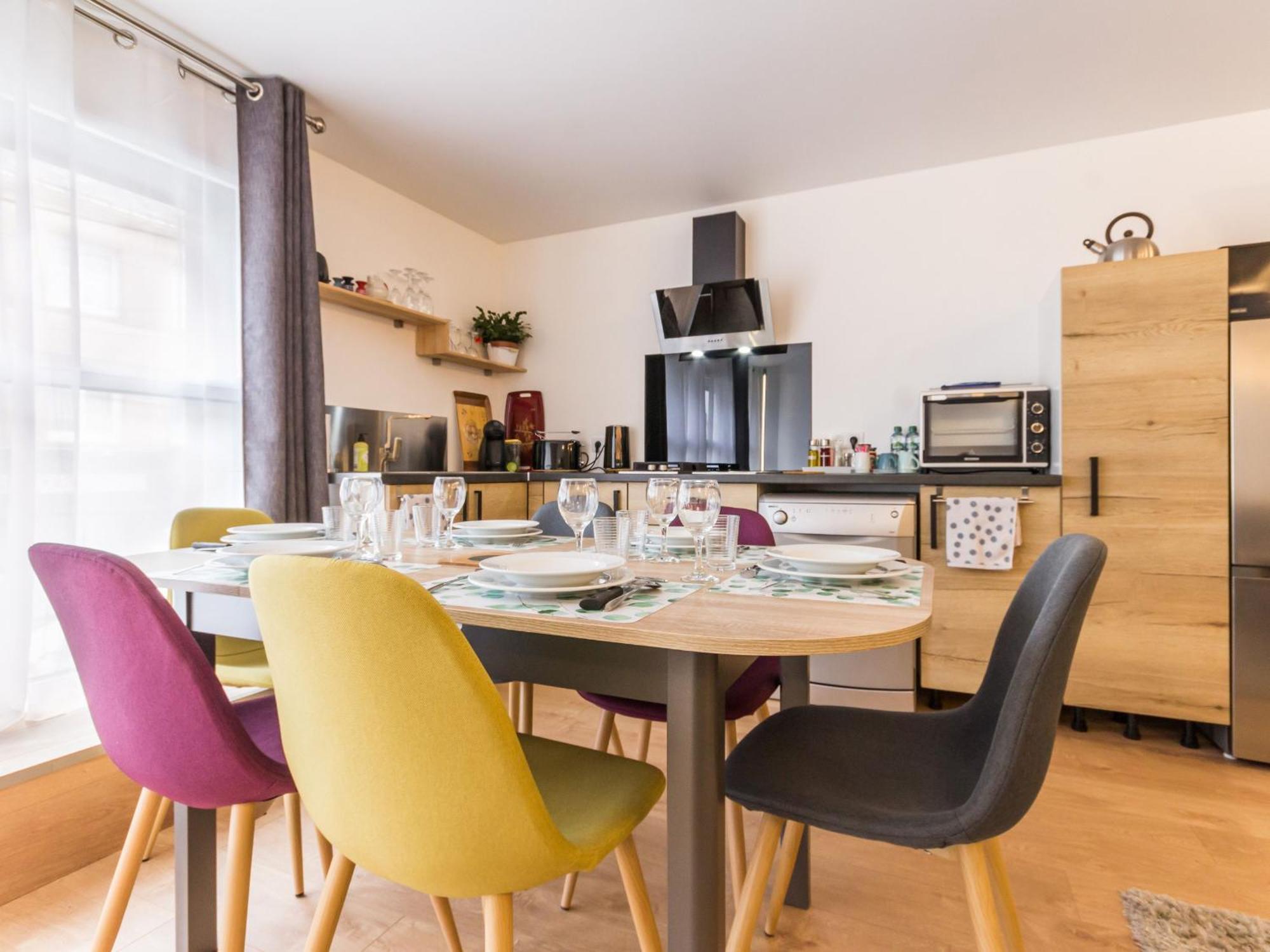 Maison De Ville A St Nazaire, Pres Du Front De Mer, Climatisee, 3 Chambres Avec Sdb Privatives, Wifi - Fr-1-306-1203 Saint-Nazaire  Exterior photo